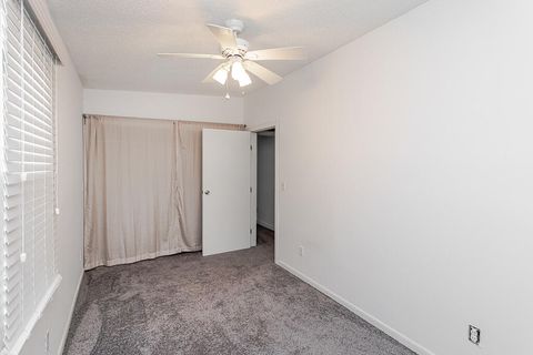 Tiny photo for 4737 Sadalia Road, Toledo, OH 43623 (MLS # 10000063)