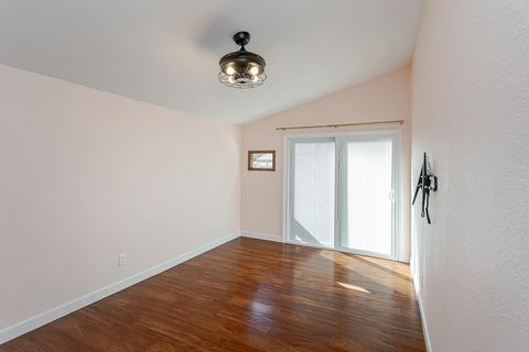 Tiny photo for 4737 Sadalia Road, Toledo, OH 43623 (MLS # 10000063)