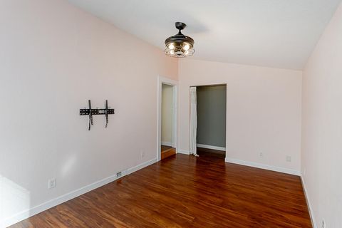 Tiny photo for 4737 Sadalia Road, Toledo, OH 43623 (MLS # 10000063)