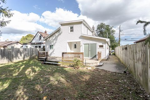 Tiny photo for 4737 Sadalia Road, Toledo, OH 43623 (MLS # 10000063)