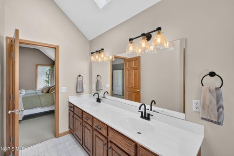 Tiny photo for 1428 Southridge Drive, Waterville, OH 43566 (MLS # 10011003)