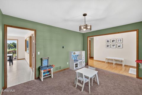 Tiny photo for 1428 Southridge Drive, Waterville, OH 43566 (MLS # 10011003)