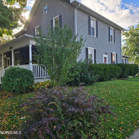 Photo of 804 Wayne Avenue, Defiance, OH 43512 (MLS # 10014877)