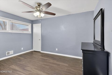 Tiny photo for 1225 Westgate Road, Toledo, OH 43615 (MLS # 10004833)