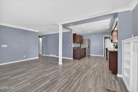 Tiny photo for 1225 Westgate Road, Toledo, OH 43615 (MLS # 10004833)