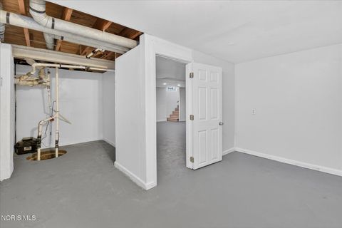 Tiny photo for 1225 Westgate Road, Toledo, OH 43615 (MLS # 10004833)