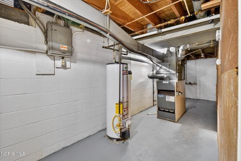 Tiny photo for 1225 Westgate Road, Toledo, OH 43615 (MLS # 10004833)