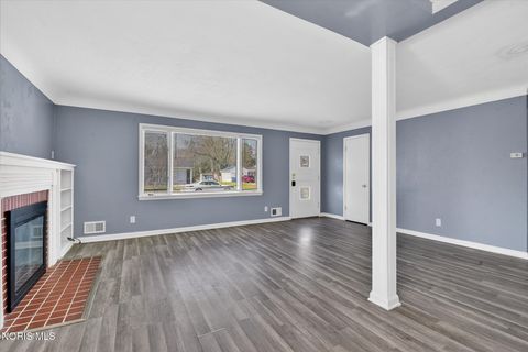 Tiny photo for 1225 Westgate Road, Toledo, OH 43615 (MLS # 10004833)