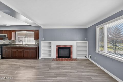 Tiny photo for 1225 Westgate Road, Toledo, OH 43615 (MLS # 10004833)