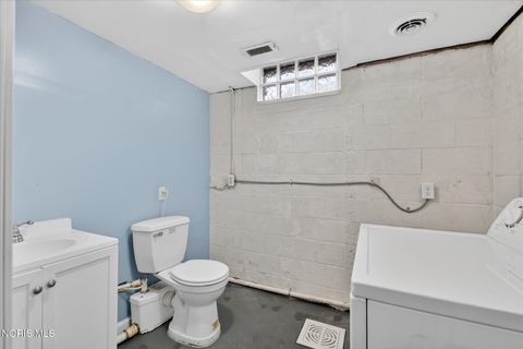 Tiny photo for 1225 Westgate Road, Toledo, OH 43615 (MLS # 10004833)