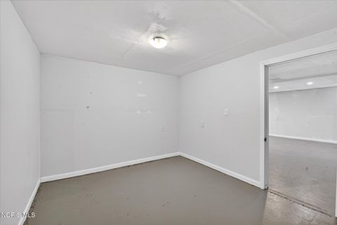 Tiny photo for 1225 Westgate Road, Toledo, OH 43615 (MLS # 10004833)