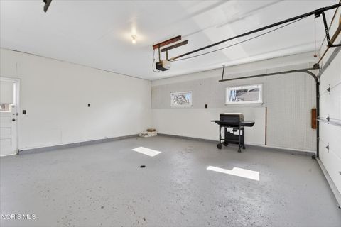 Tiny photo for 1225 Westgate Road, Toledo, OH 43615 (MLS # 10004833)