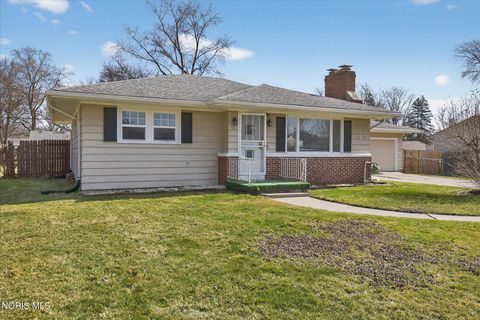 Tiny photo for 1225 Westgate Road, Toledo, OH 43615 (MLS # 10004833)