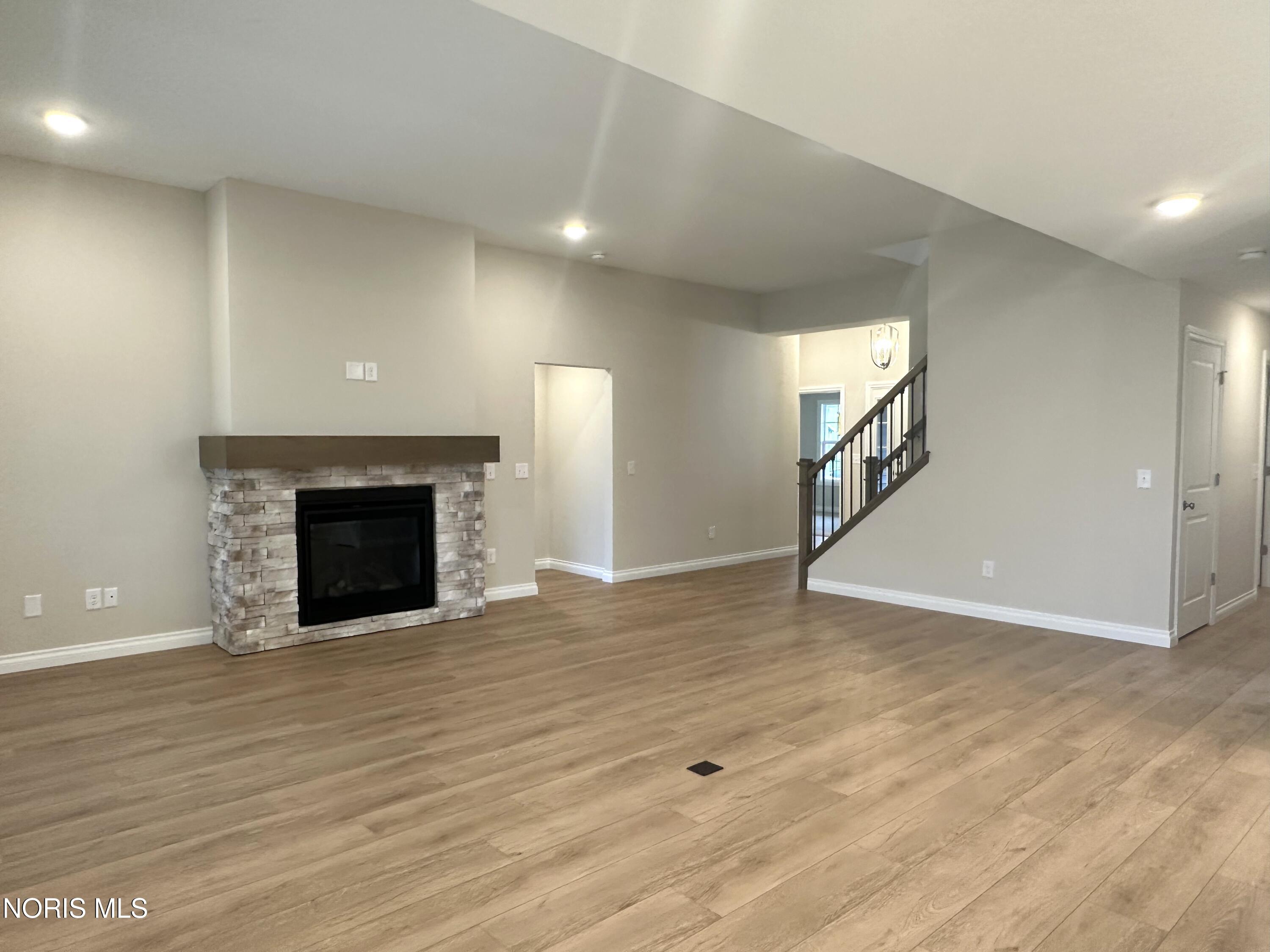 15038 Stonebridge Lane