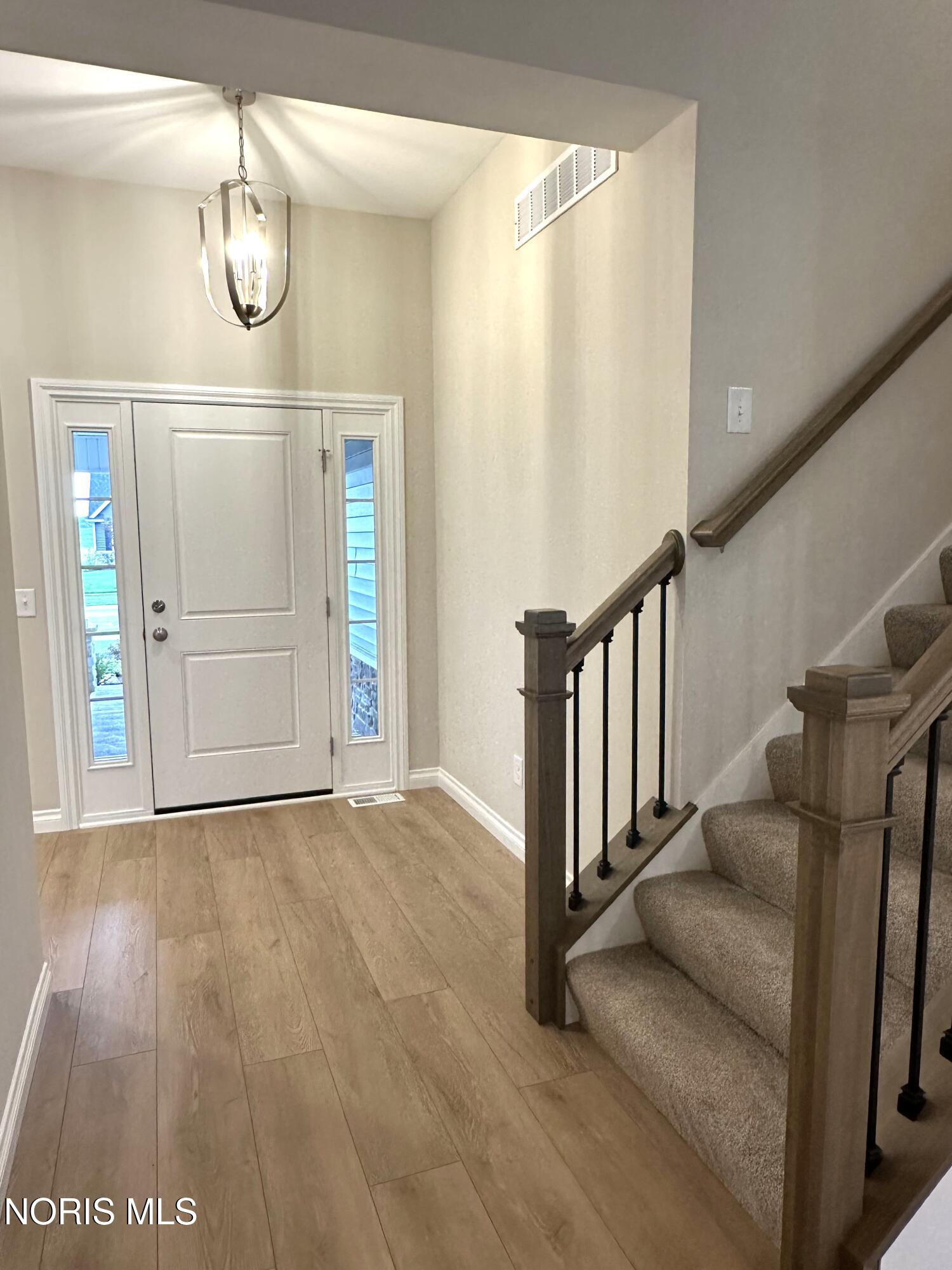 15038 Stonebridge Lane