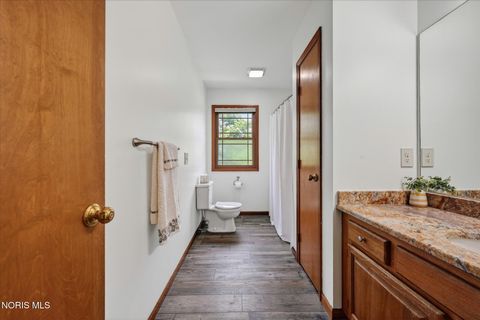 Tiny photo for 1212 Valley Bluff Drive, Perrysburg, OH 43551 (MLS # 10008110)
