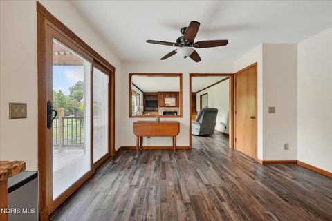 Tiny photo for 1212 Valley Bluff Drive, Perrysburg, OH 43551 (MLS # 10008110)