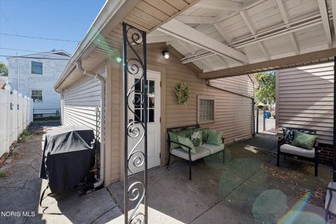 Tiny photo for 2757 Medford Drive, Toledo, OH 43614 (MLS # 10004564)