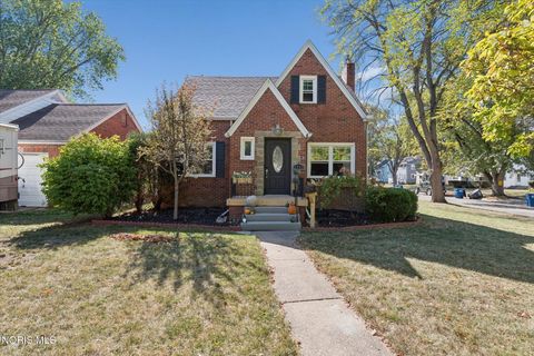Tiny photo for 2757 Medford Drive, Toledo, OH 43614 (MLS # 10004564)