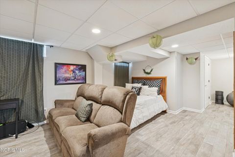 Tiny photo for 2757 Medford Drive, Toledo, OH 43614 (MLS # 10004564)