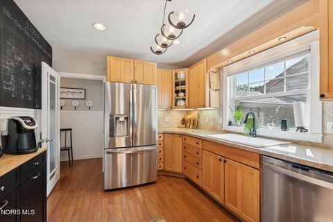 Tiny photo for 2757 Medford Drive, Toledo, OH 43614 (MLS # 10004564)