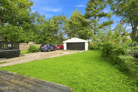 Tiny photo for 1129 Mason Street, Toledo, OH 43605 (MLS # 10012411)