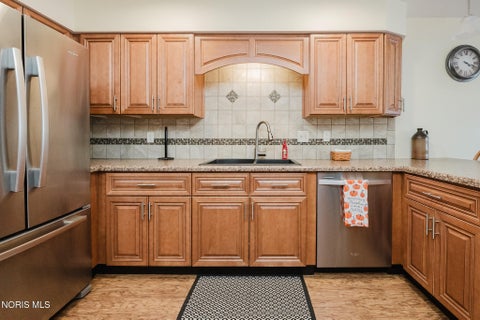 Tiny photo for 2301 Foxbury Lane, Findlay, OH 45840 (MLS # 10014204)