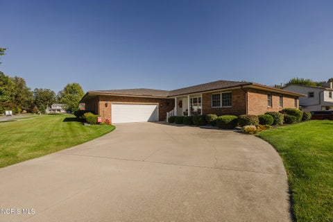 Tiny photo for 2301 Foxbury Lane, Findlay, OH 45840 (MLS # 10014204)
