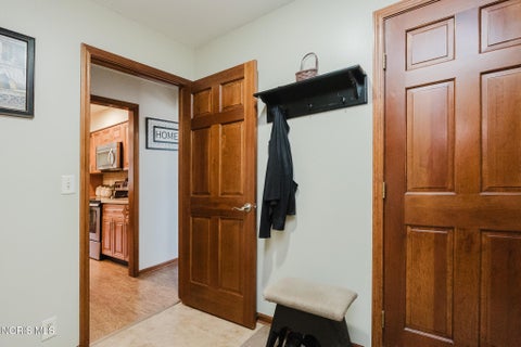 Tiny photo for 2301 Foxbury Lane, Findlay, OH 45840 (MLS # 10014204)