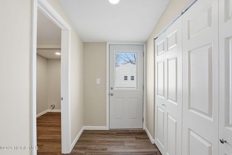 Tiny photo for 820 S Main Street, Fostoria, OH 44830 (MLS # 10002697)