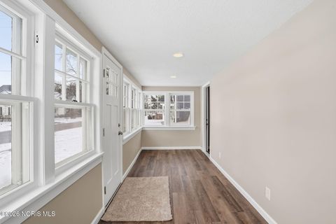 Tiny photo for 820 S Main Street, Fostoria, OH 44830 (MLS # 10002697)