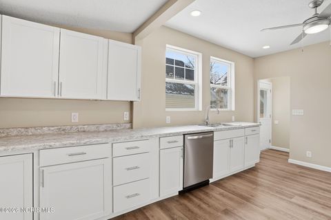 Tiny photo for 820 S Main Street, Fostoria, OH 44830 (MLS # 10002697)