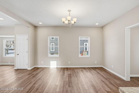 Tiny photo for 820 S Main Street, Fostoria, OH 44830 (MLS # 10002697)