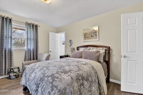 Tiny photo for 6637 Janel Lane, Maumee, OH 43537 (MLS # 10006393)