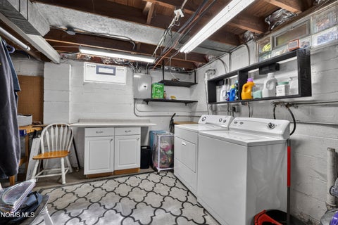 Tiny photo for 4527 Luann Avenue, Toledo, OH 43623 (MLS # 10014287)