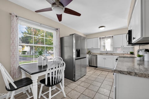 Tiny photo for 4527 Luann Avenue, Toledo, OH 43623 (MLS # 10014287)