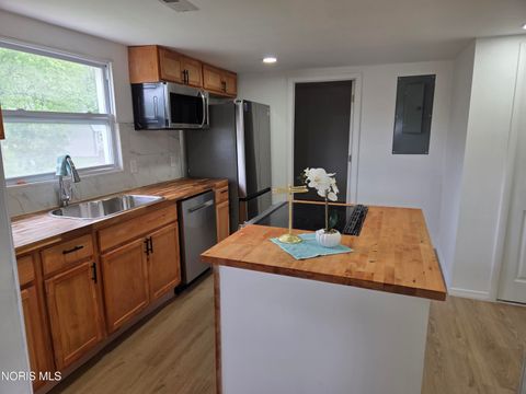 Tiny photo for 206 W Perry Street, Grover Hill, OH 45849 (MLS # 10007147)