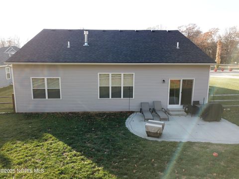 Tiny photo for 518 Hidden Village Lane, Holland, OH 43528 (MLS # 10001647)