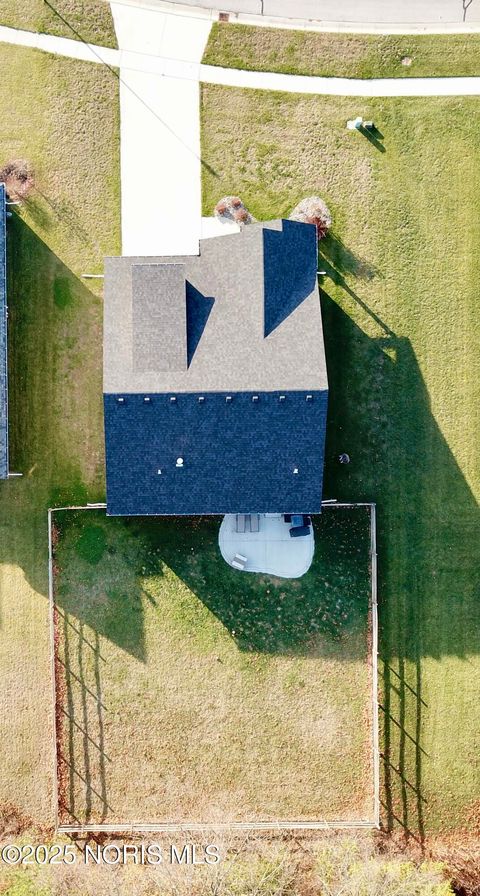 Tiny photo for 518 Hidden Village Lane, Holland, OH 43528 (MLS # 10001647)