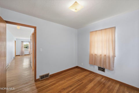 Tiny photo for 1831 Schomberg Street, Toledo, OH 43605 (MLS # 10014634)