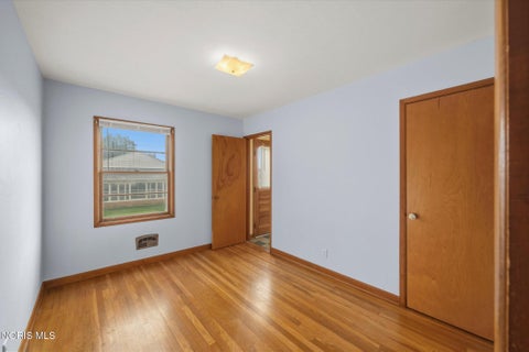 Tiny photo for 1831 Schomberg Street, Toledo, OH 43605 (MLS # 10014634)