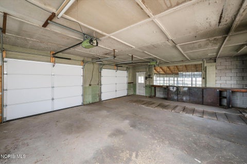 Tiny photo for 1831 Schomberg Street, Toledo, OH 43605 (MLS # 10014634)