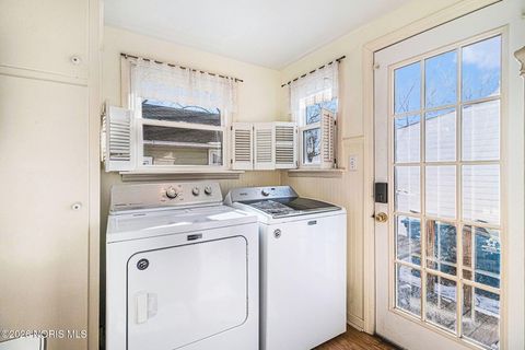 Tiny photo for 404 E Wilson Street, Bryan, OH 43506 (MLS # 10003801)