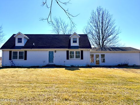 Photo of 13822 W Portage River South Road, Oak Harbor, OH 43449 (MLS # 10004963)