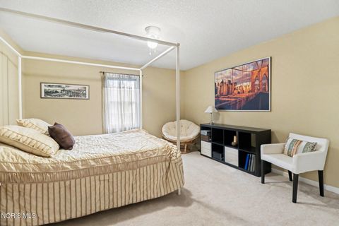 Tiny photo for 8563 Royal Lythan Lane, Holland, OH 43528 (MLS # 10006426)