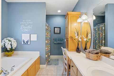 Tiny photo for 736 Parkview Drive, Findlay, OH 45840 (MLS # 10006742)