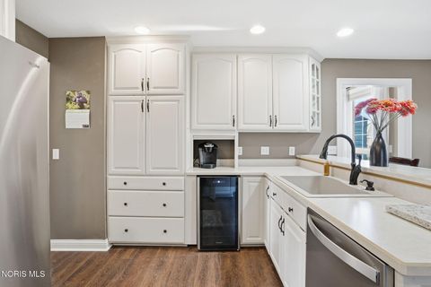 Tiny photo for 736 Parkview Drive, Findlay, OH 45840 (MLS # 10006742)