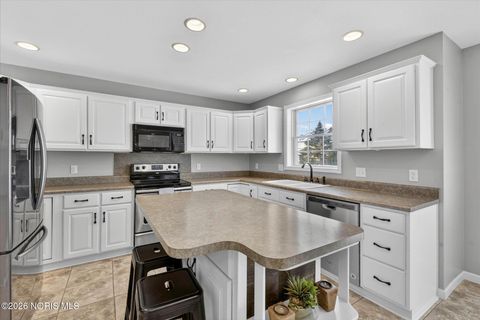 Tiny photo for 1282 Tricia Court, Perrysburg, OH 43551 (MLS # 10003495)