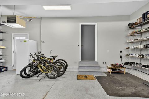 Tiny photo for 1282 Tricia Court, Perrysburg, OH 43551 (MLS # 10003495)