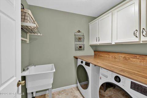 Tiny photo for 1282 Tricia Court, Perrysburg, OH 43551 (MLS # 10003495)